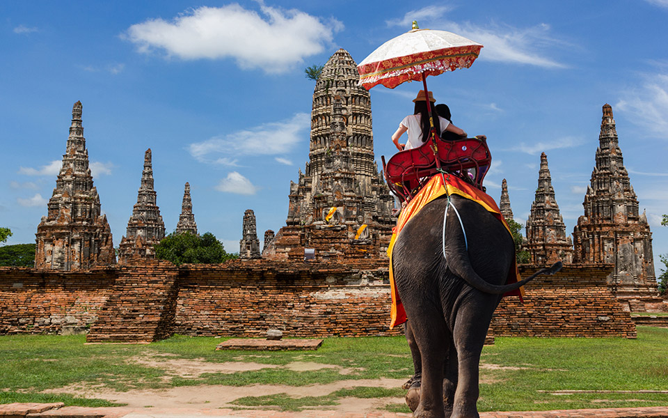ταϊλάνδη-χαλαρώνουν-οι-ταξιδιωτικοί-561199057