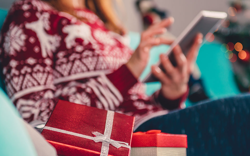 στα-όριά-τους-με-τις-παραγγελίες-τα-ηλε-561187489