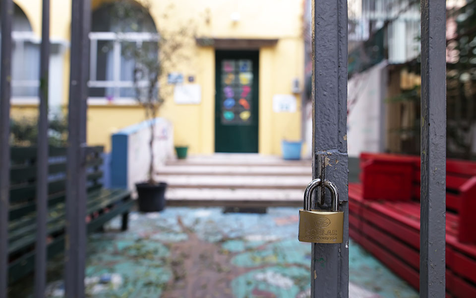 άνοιγμα-σχολείων-τα-σενάρια-που-μελετ-561179989