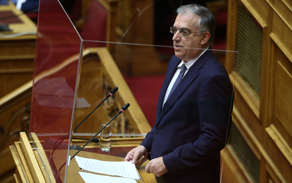 τ-θεοδωρικάκος-θα-κάνουμε-χριστούγεν-561199228