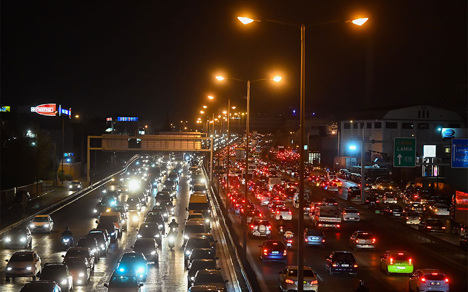 κυκλοφοριακό-χάος-στον-κηφισό-και-σε-π-561205921