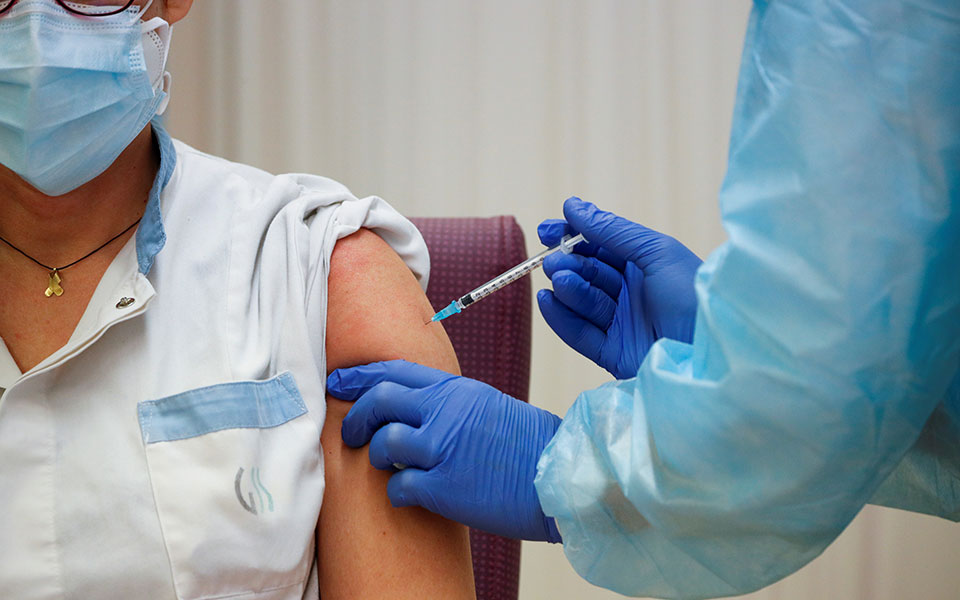 οι-ευρωπαίοι-σηκώνουν-το-μανίκι-και-561208630