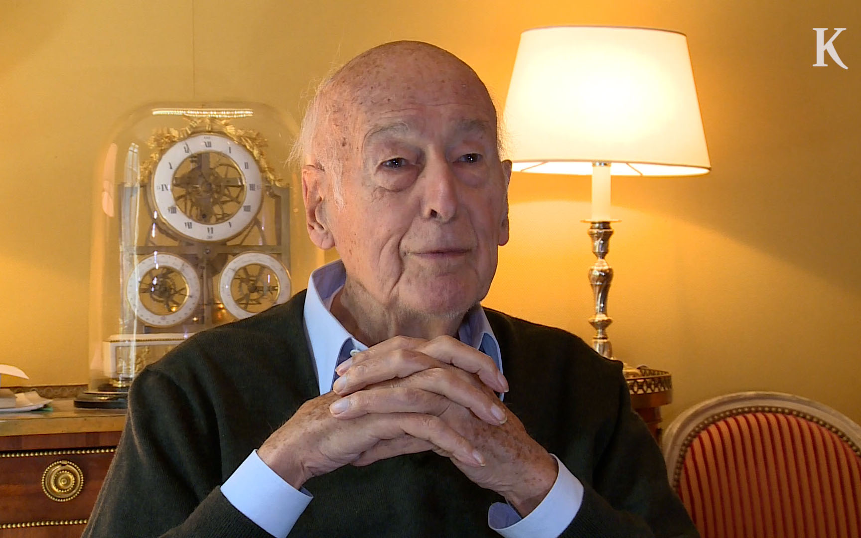 όταν-ο-βαλερί-ζισκάρ-ντ-εστέν-ευχότα-561182800