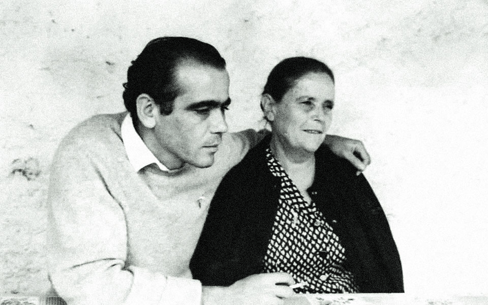 Ο Θανάσης Βαλτινός μέσα στον χρόνο-2