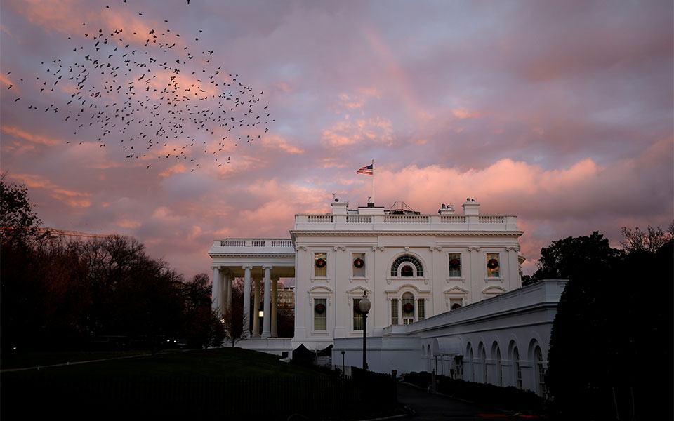 παραιτήθηκε-η-διευθύντρια-επικοινων-561183742