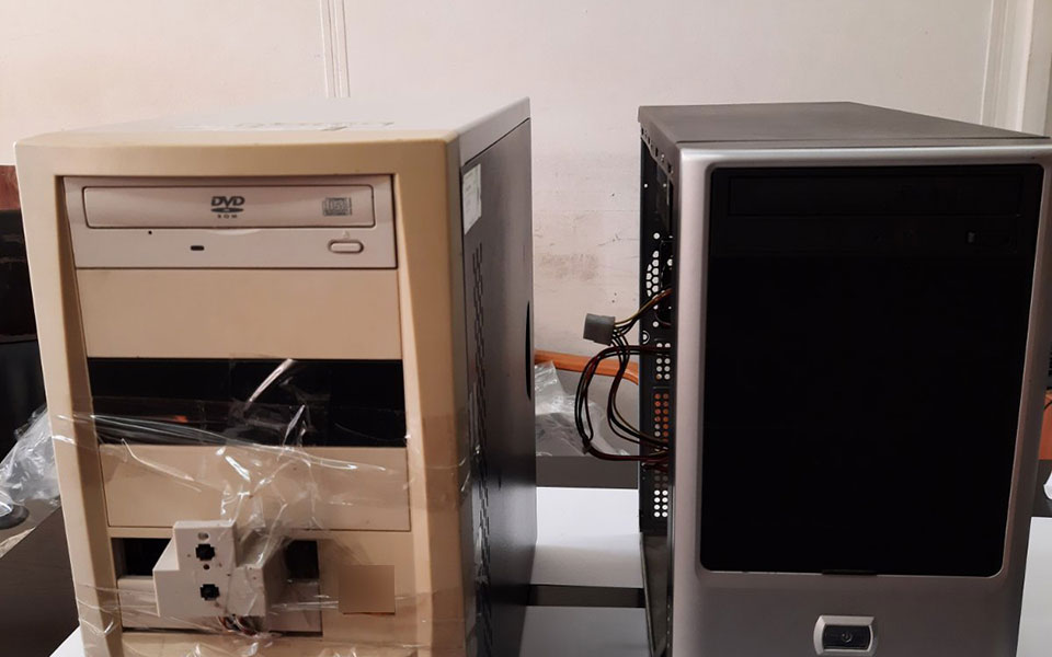 Καδρόνια και αντιασφυξιογόνες μάσκες μεταξύ των ευρημάτων-2