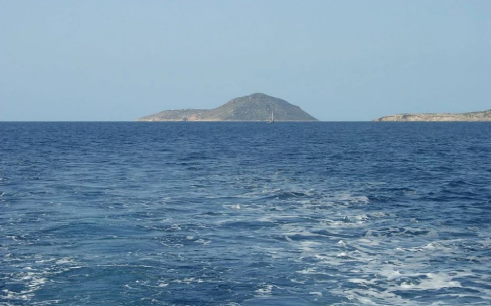 suddeutsche-zeitung-επιφυλάξεις-για-τα-12-μίλια-στο-ιόνι-561234766