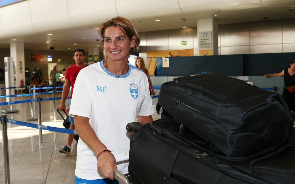 σ-μπεκατώρου-να-βγουν-όλα-στο-φως-561231991