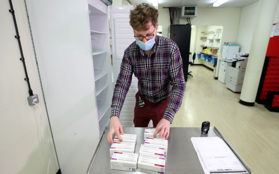 χάνκοκ-θρίαμβος-της-βρετανικής-επιστ-561215218