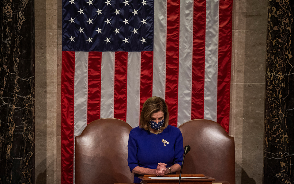 προς-παραπομπή-ξανά-οδεύει-ο-τραμπ-561220549