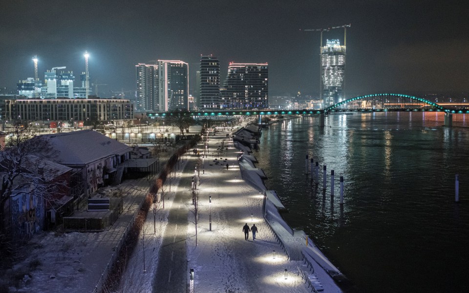 η-χώρα-έκπληξη-που-οδηγεί-την-κούρσα-τω-561246043