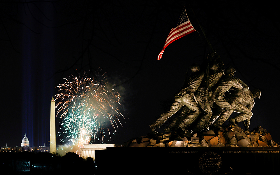 μπρους-σπρίνγκστιν-και-πυροτεχνήματ-561236101