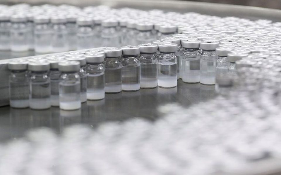 faz-η-astrazeneca-συμφώνησε-να-δημοσιοποιήσει-το-σ-561244876