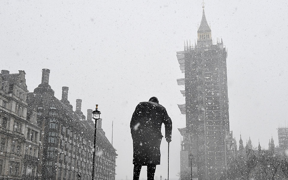 γιατί-φοβίζει-τους-επιστήμονες-η-βρετ-561241360