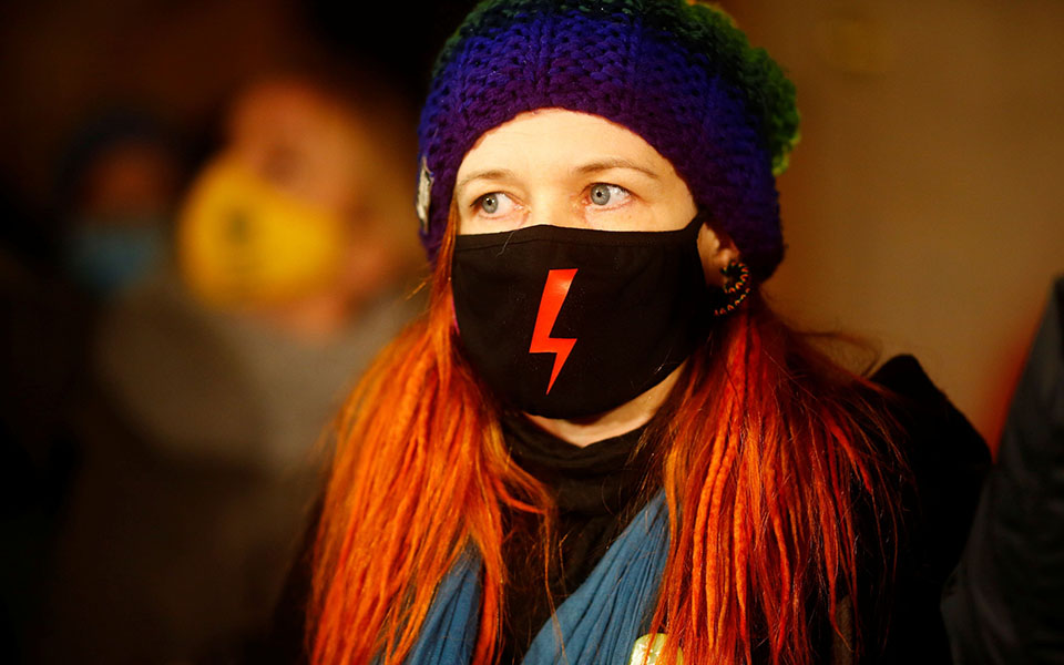 Πολωνία: Συνεχίζονται οι διαδηλώσεις κατά της απαγόρευσης των αμβλώσεων-6