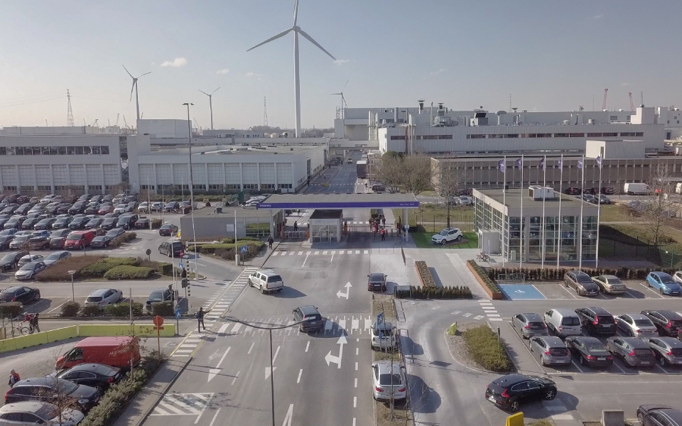 Η Volvo Cars τριπλασιάζει τη δυναμικότητα παραγωγής ηλεκτρικών οχημάτων-2