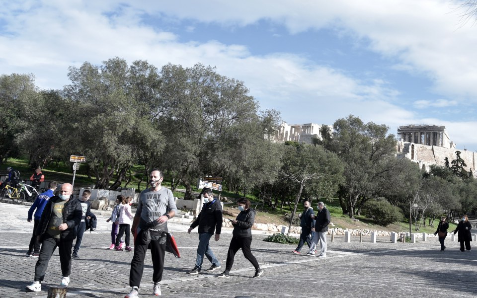 η-καλοκαιρία-έφερε-εξορμήσεις-σε-επ-561221818