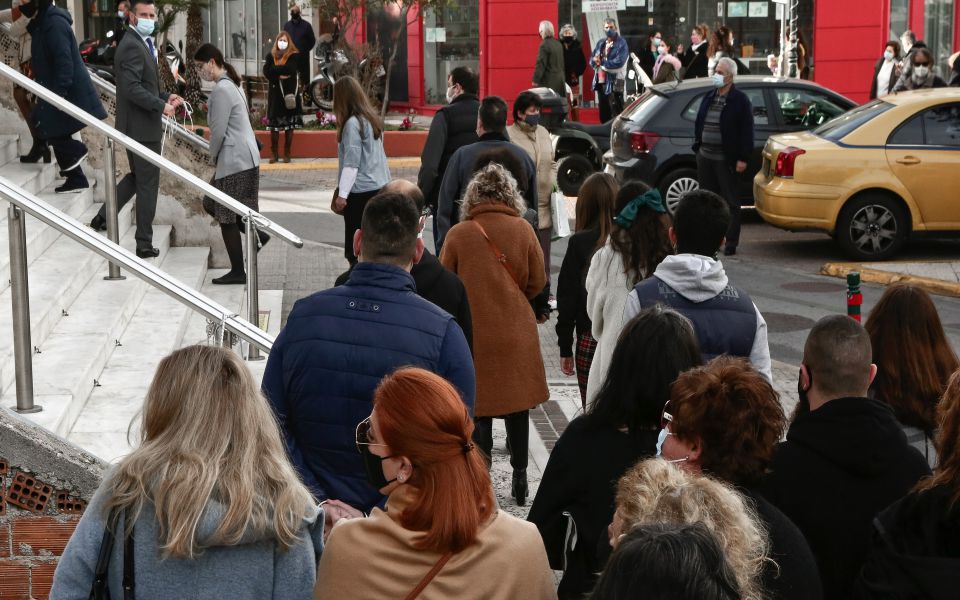 θεοφάνεια-με-συνωστισμό-πρόστιμα-και-561218101