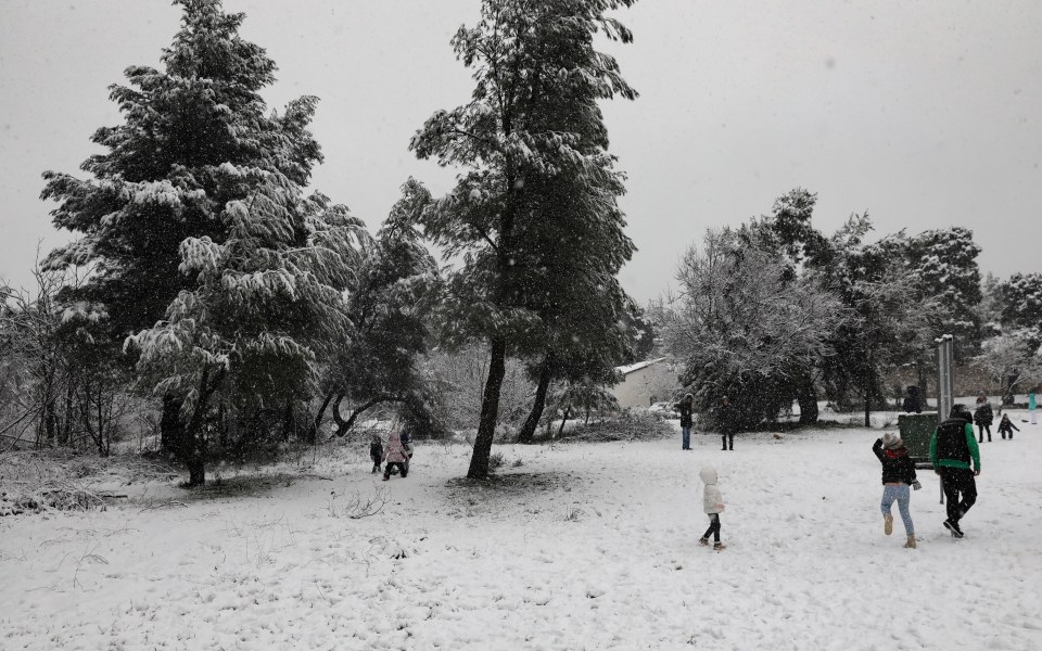 σταδιακή-υποχώρηση-της-κακοκαιρίας-ε-561233077