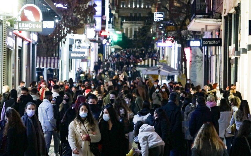 τα-νέα-μέτρα-για-μετακινήσεις-σχολεία-561246319