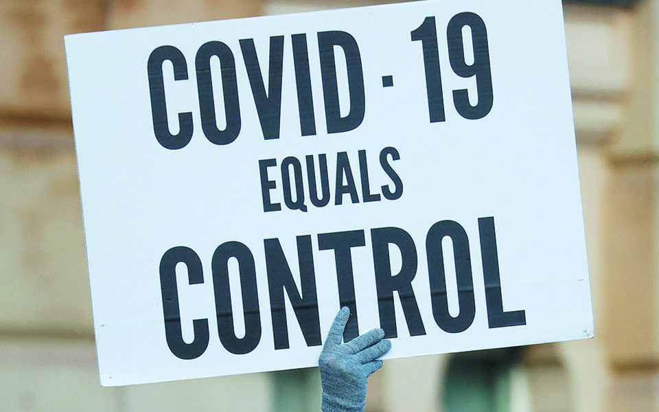 n-αλιβιζάτος-δ-χριστόπουλος-ενα-παρα-561213625