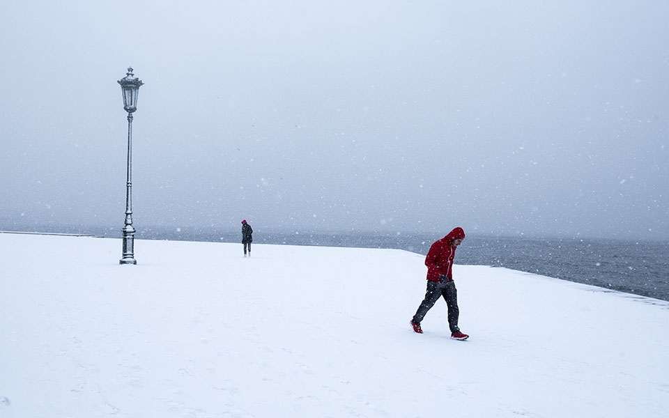 λέανδρος-έρχονται-κρύο-και-χιονοπτ-561228499