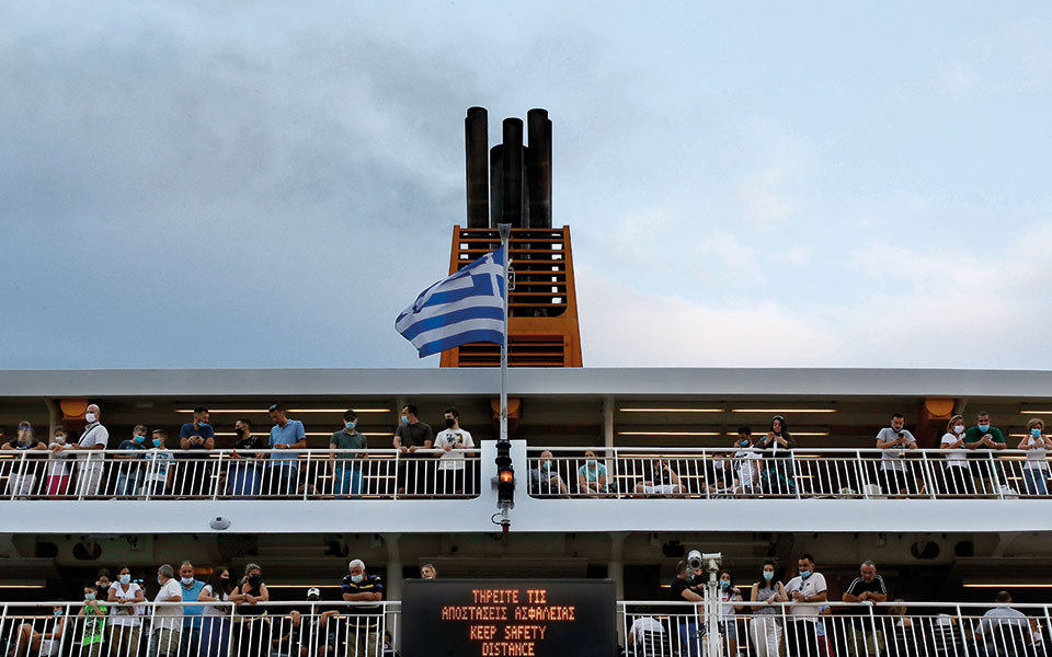 λίγο-κρασί-λίγο-θάλασσα-και-κάτι-ακό-561242371