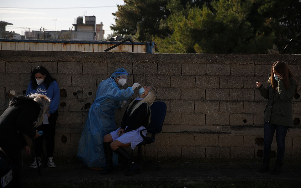 φόβοι-για-τρίτο-κύμα-μετά-την-κινητικό-561222313