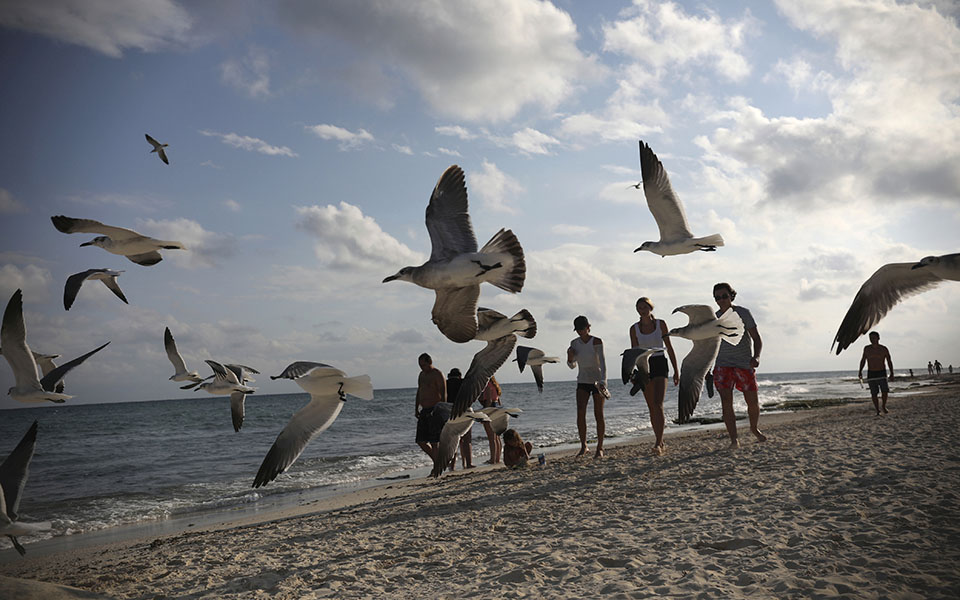 Μεξικό: To ηλιόλουστο και επικίνδυνο «αντι – covid» καταφύγιο των Αμερικανών-1