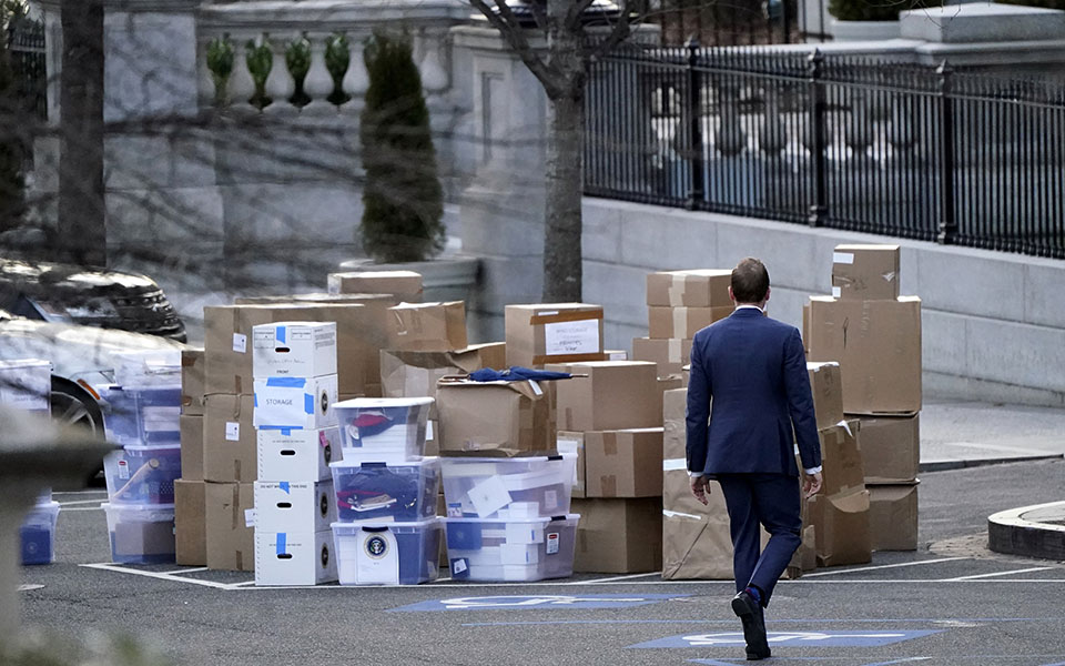 Προεδρία Τραμπ: Μετακομίζοντας από τον Λευκό Οίκο-1