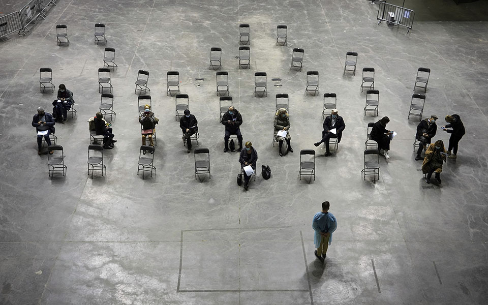 κουβάρι-στην-ευρώπη-μετά-τις-περικο-561241903