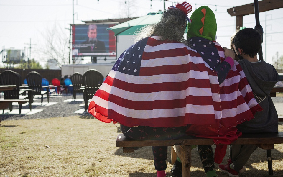 ηπα-αυξημένη-τηλεθέαση-της-ορκωμοσία-561237442