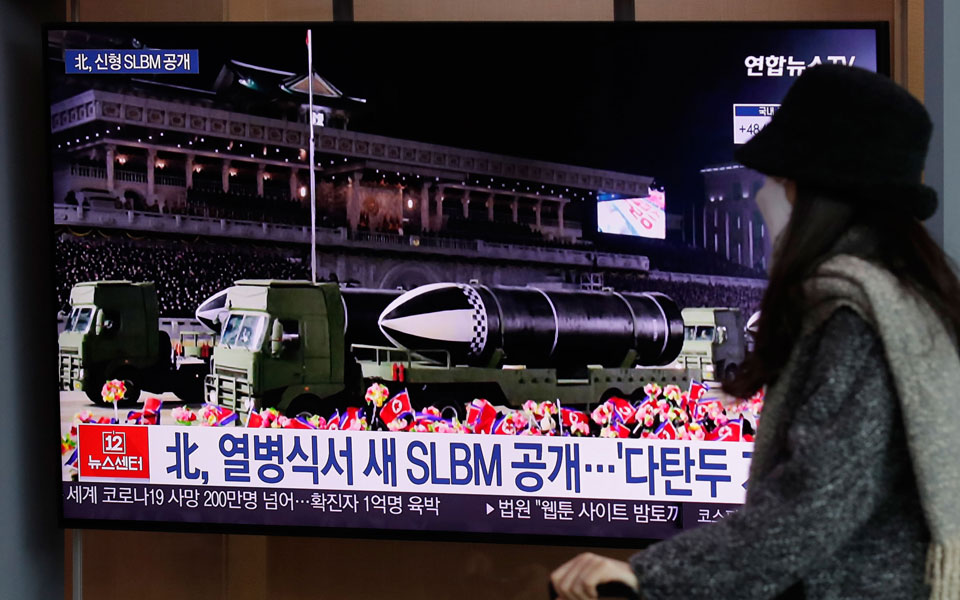 Βόρεια Κορέα: Αποκαλυπτήρια για νέο βαλλιστικό πύραυλο-1