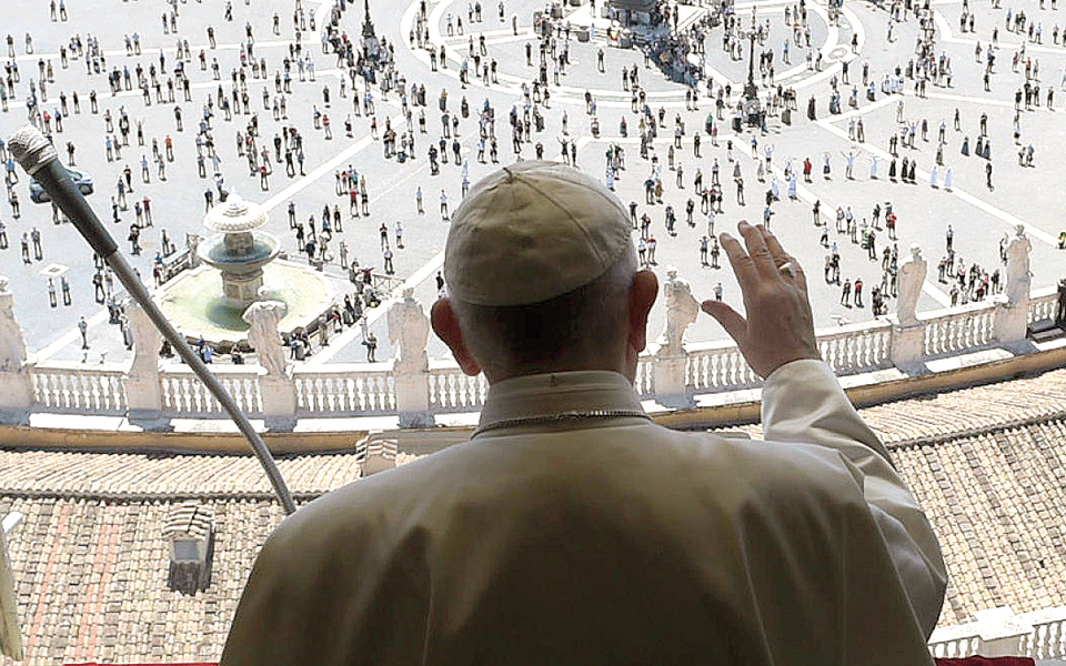 αδελφοσύνη-και-κοινωνική-φιλία-561213967