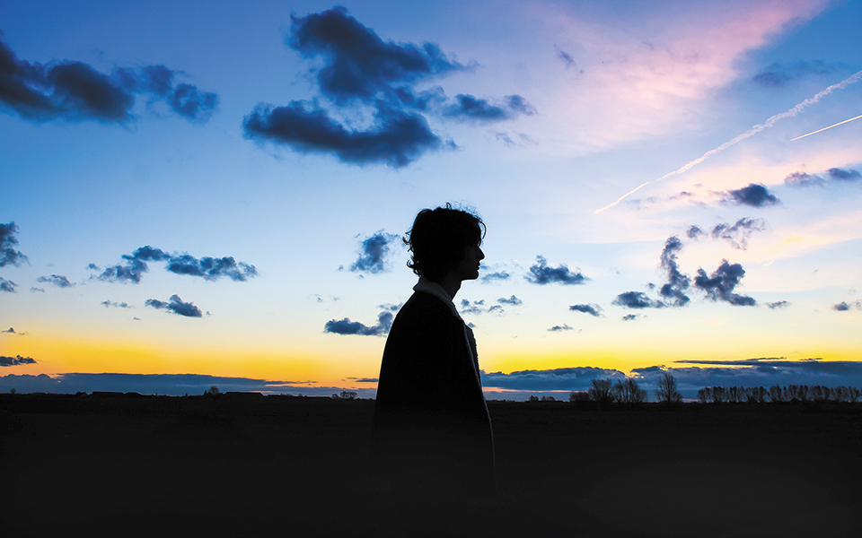 οταν-το-παρόν-κατακλύζει-το-ανάγλυφο-τ-561213958