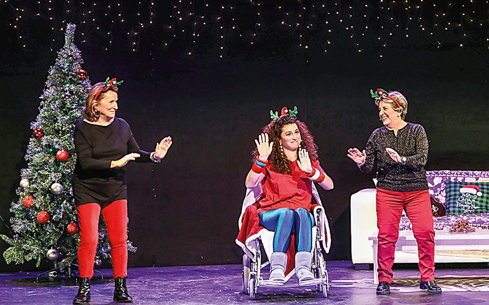 Παρέα με την Κατερίνα Βρανά στη νέα διαδικτυακή παράστασή της-3