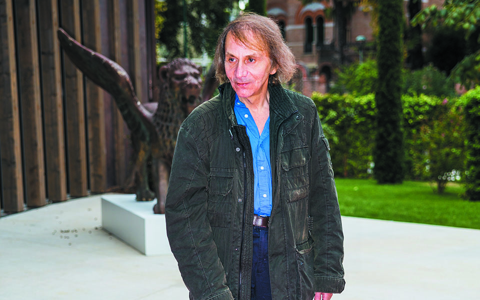 η-κραυγαλέα-αντίφαση-του-καθηγητή-φρα-561220471