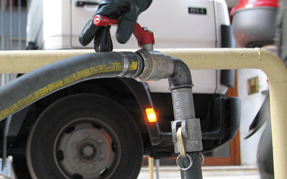 τηλεφωνική-εξυπηρέτηση-για-επίδομα-θ-561219925