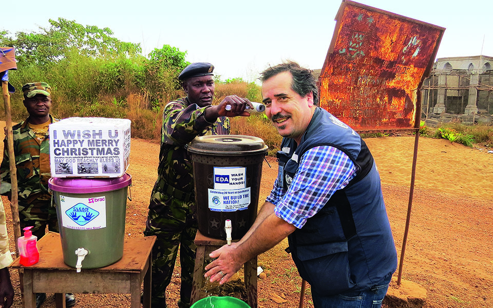 οι-μάχες-με-τους-ιούς-και-η-αξιοπρέπεια-561221569