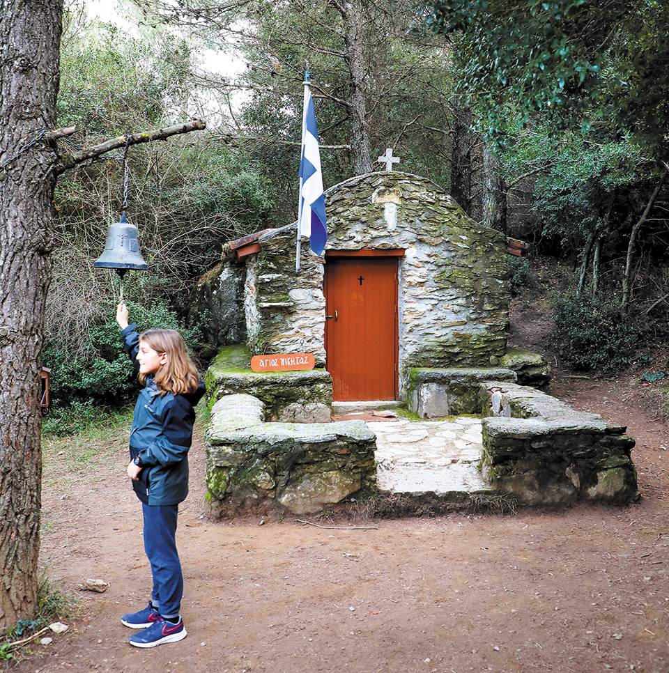 Ανάβαση στο υπαίθριο μουσείο μαρμάρου-3