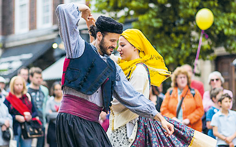Λύκειο Ελληνίδων Λονδίνου, ένας θεσμός εθνικής συνείδησης-3