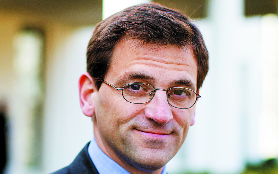 πίτερ-μπέικερ-ο-επίλογος-της-προεδρία-561221059