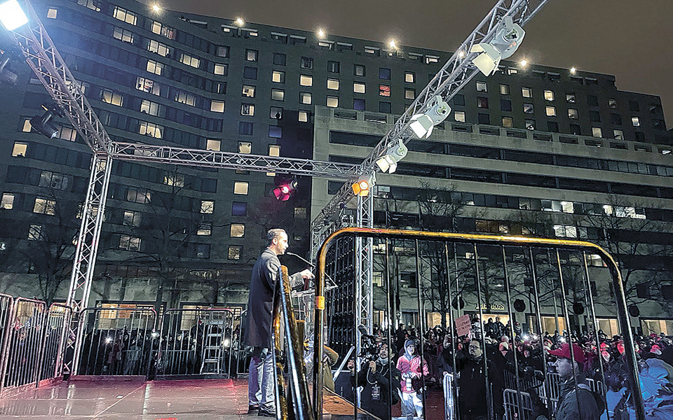 «Δεν ευθύνεται ο Τραμπ για τη βία»-2