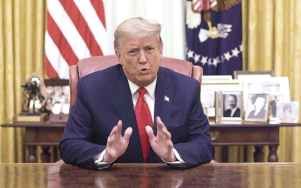 η-άνοδος-και-η-πτώση-ενός-δημαγωγού-561231109