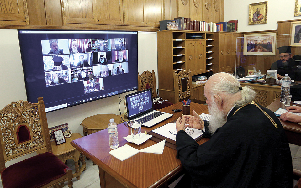 οι-ιεράρχες-μετρούν-τις-δυνάμεις-τους-561231832