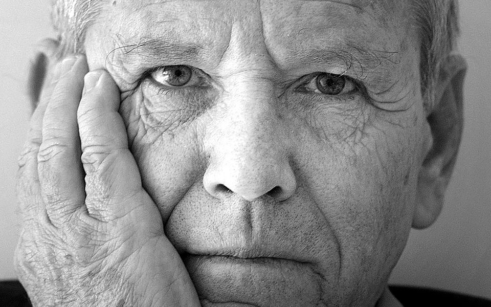 δύο-χρόνια-χωρίς-τον-αμος-οζ-561233737