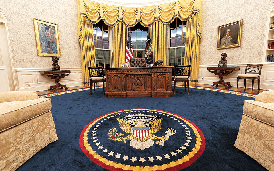 αλλάζουν-όλα-στον-λευκό-οίκο-561237529