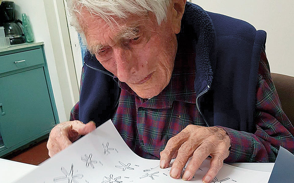 μάρτιν-σίνκλερ-χουντ-ο-βρετανός-αρχαι-561237877