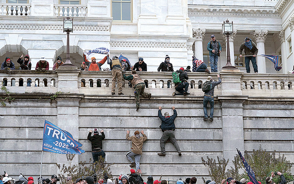 συνελήφθη-η-αμερικανίδα-ιατρός-σιμόν-561238747