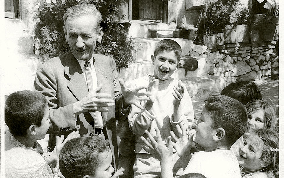 ο-καραγκιόζης-με-σώζει-561242023